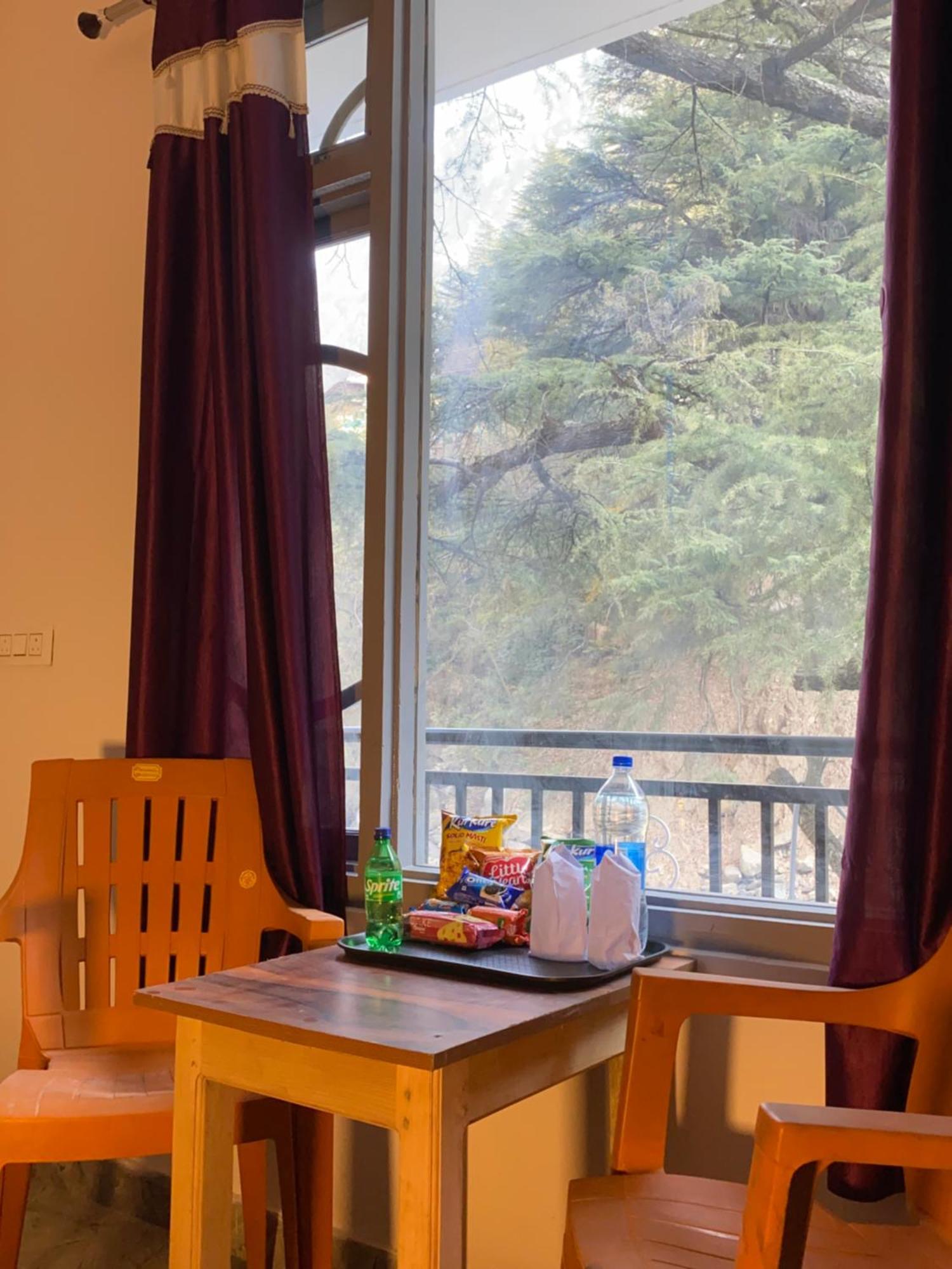 Hom House Of Mannmauji Riverside Kasol Kültér fotó